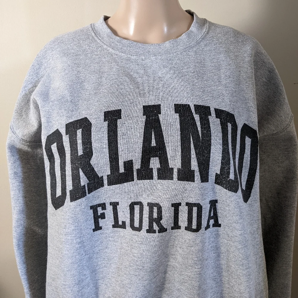 Orlando Florida grey crewneck sweater, men's large - Picture 2 of 5